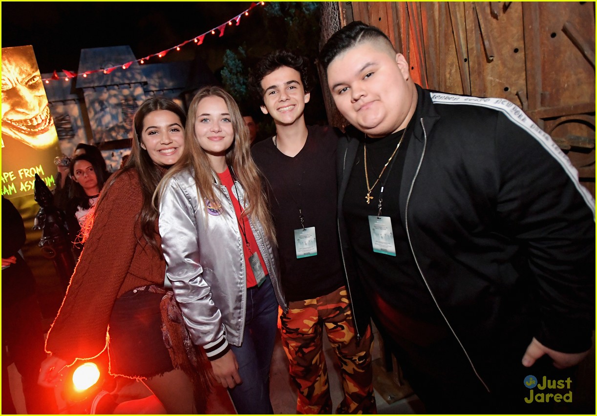 asher angel zach compliment frieght night event 04