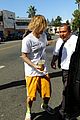 justin bieber hangs out with hailey baldwin after spending afternoon with pastor10