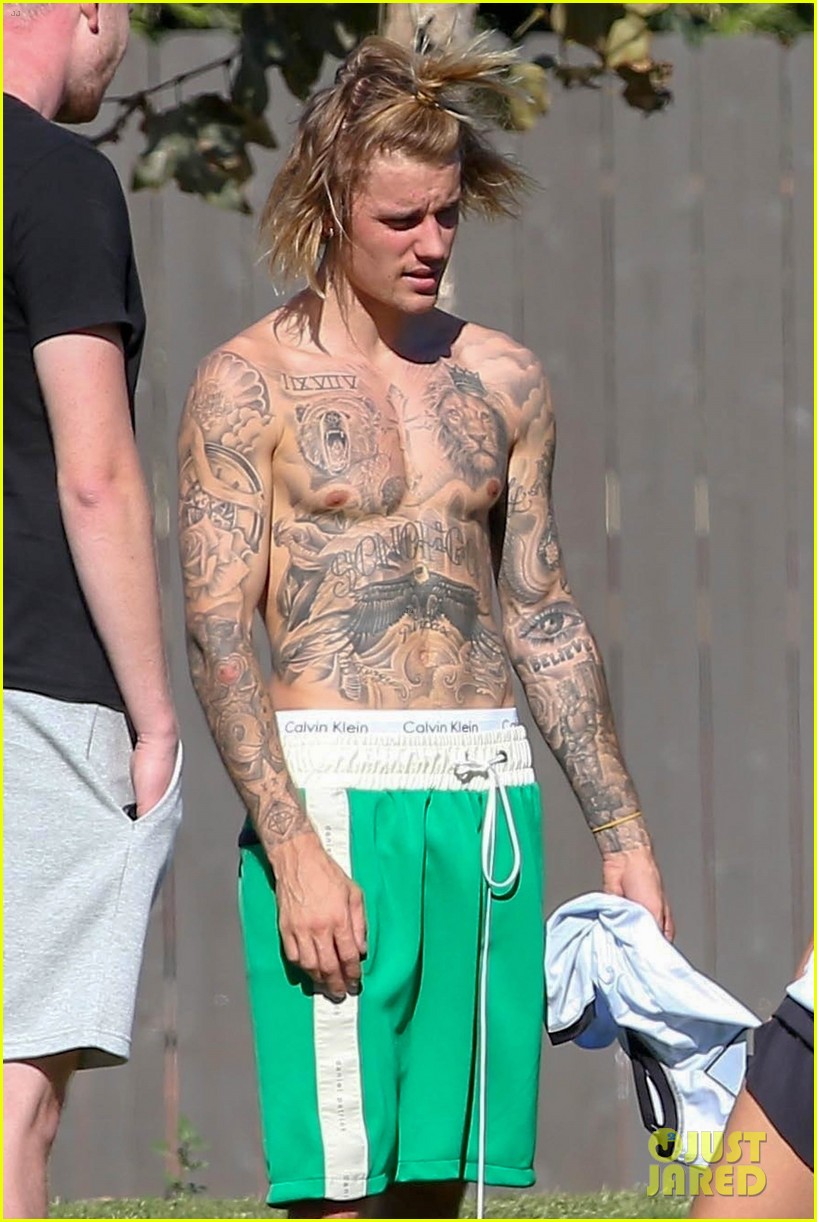 justin bieber goes shirtless playing soccer with friends 01