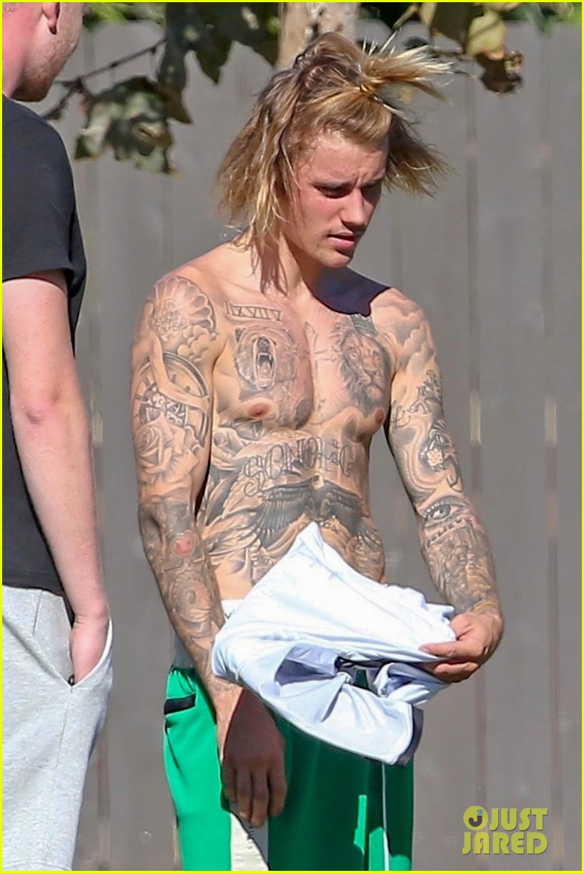 justin bieber goes shirtless playing soccer with friends 06