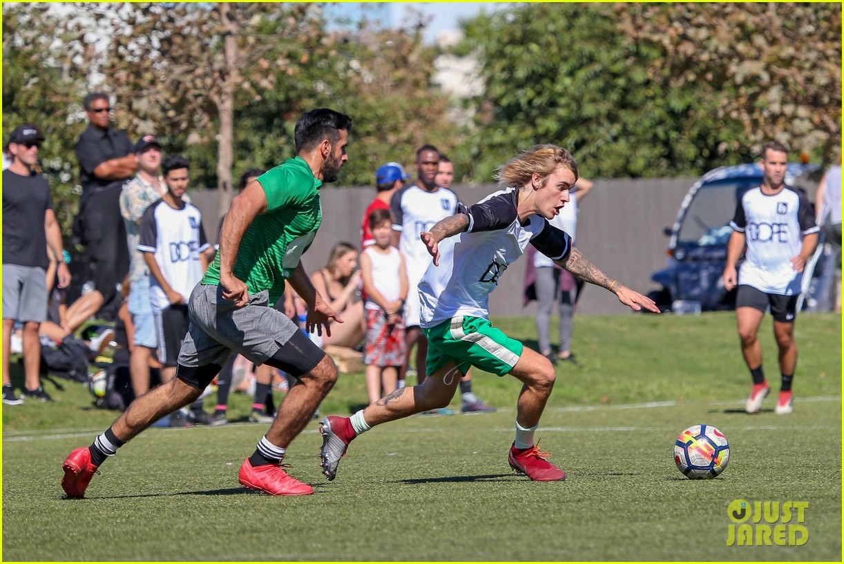 justin bieber goes shirtless playing soccer with friends 42