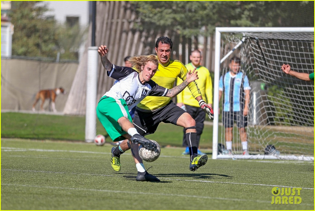 justin bieber goes shirtless playing soccer with friends 70