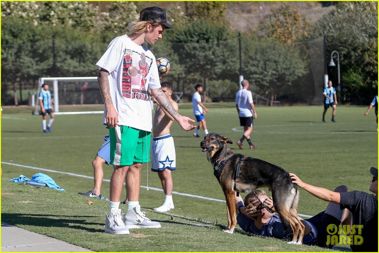 justin bieber goes shirtless playing soccer with friends 75