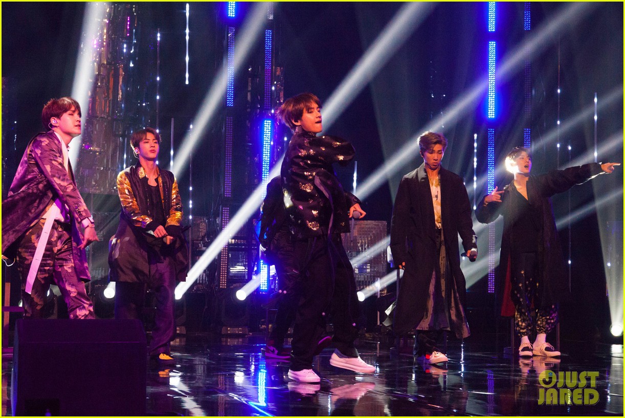 bts visit graham norton show as they announce burn the stage movie06