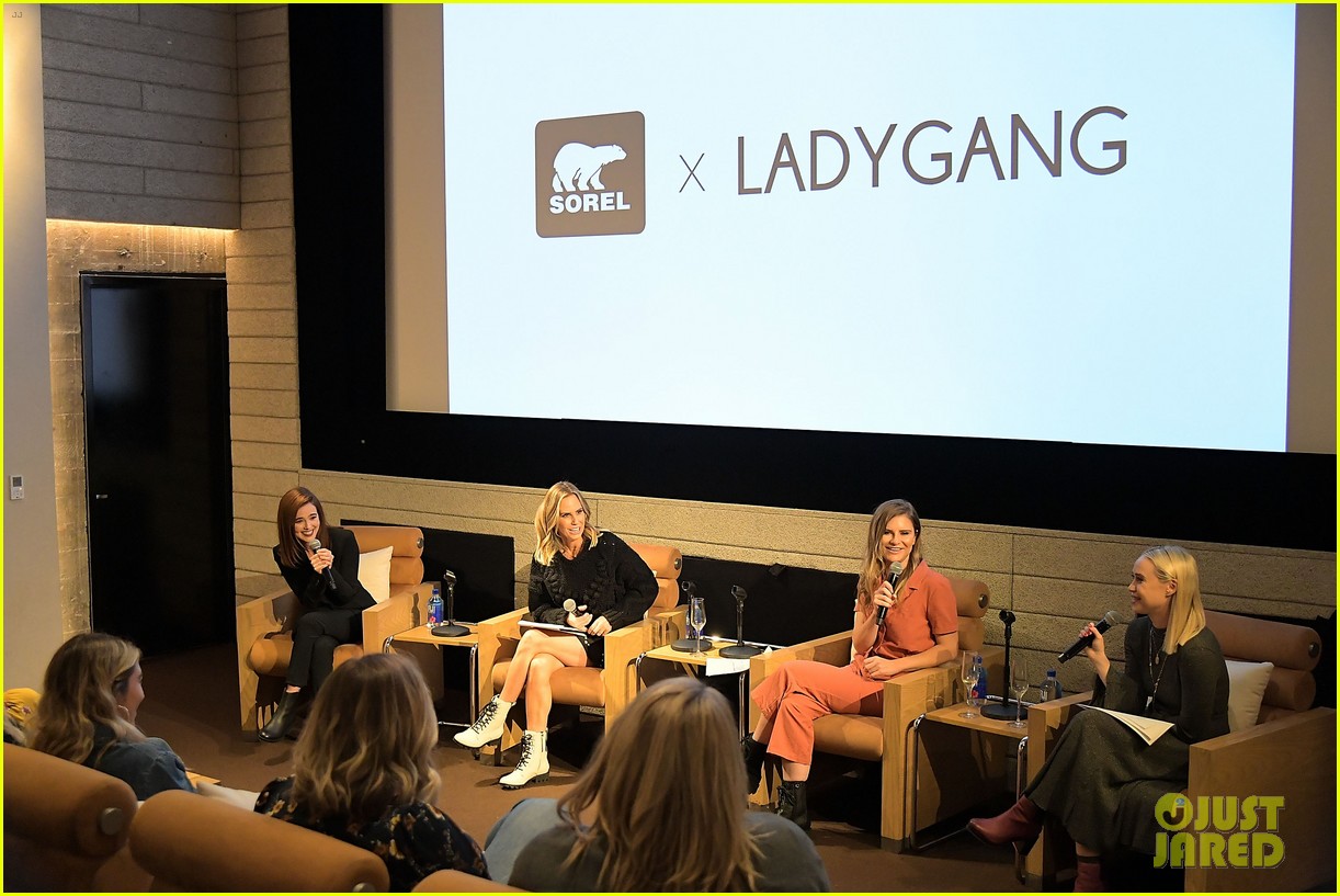 zoey deutch supports ladygang stars at fall podcast party04