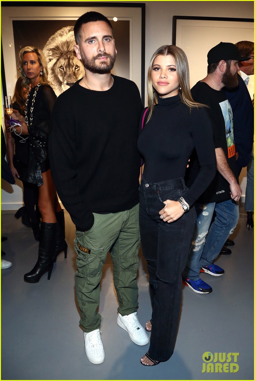 scott disick and sofia richie have date night at maddox gallery grand opening01
