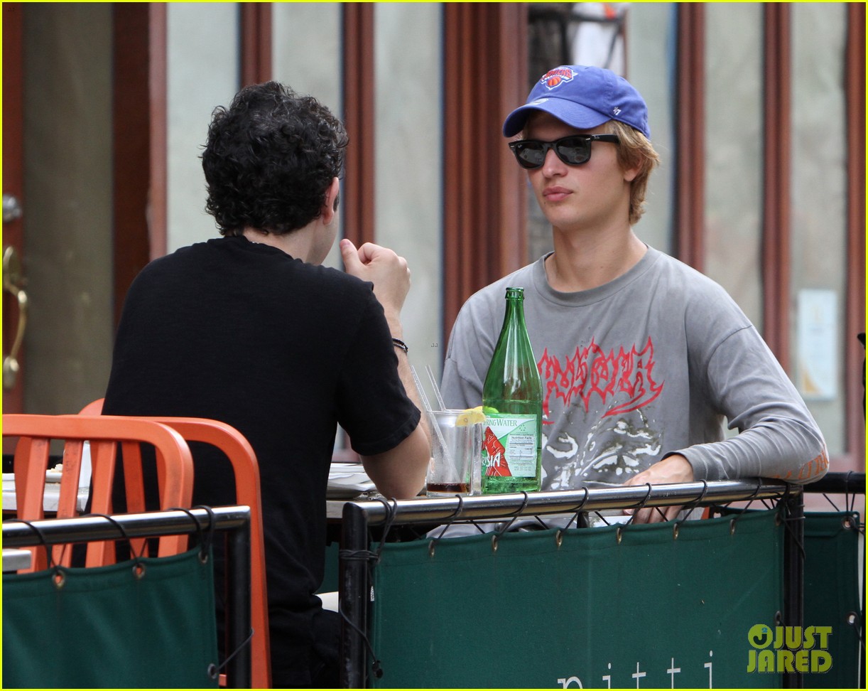 ansel elgort grabs lunch with a friend at bar pitti in nyc08