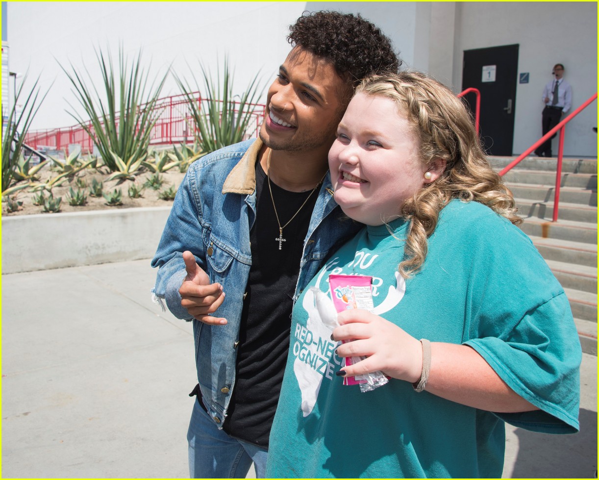 jordan fisher surprises dwts juniors cast with dippin dots before filming05