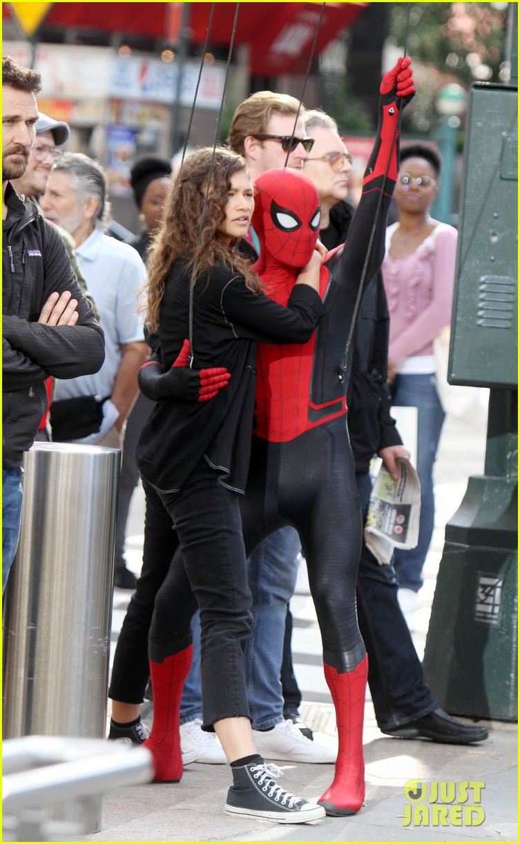 tom holland dons spider man far from home costume while filming with zendaya in nyc201