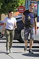 sarah hyland hits the gym as ariel winter steps out with levi meaden04