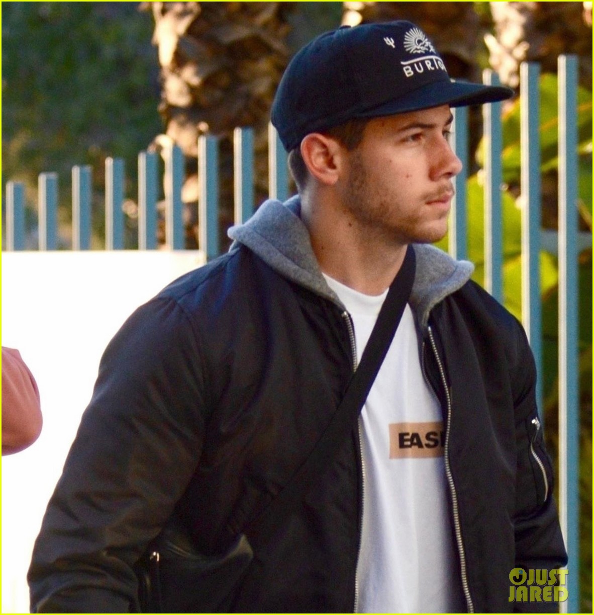 nick jonas arrives to check out dodgers game in los angeles04