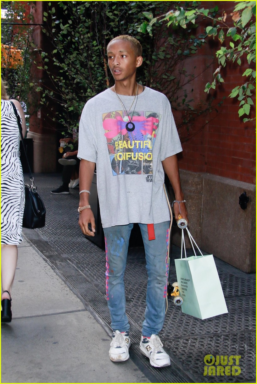 jaden smith attends snl taping after dropping new song back on my sht06