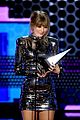 taylor swift teases the next chapter amas 05
