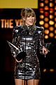taylor swift teases the next chapter amas 08