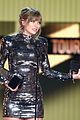 taylor swift teases the next chapter amas 10