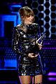 taylor swift teases the next chapter amas 13