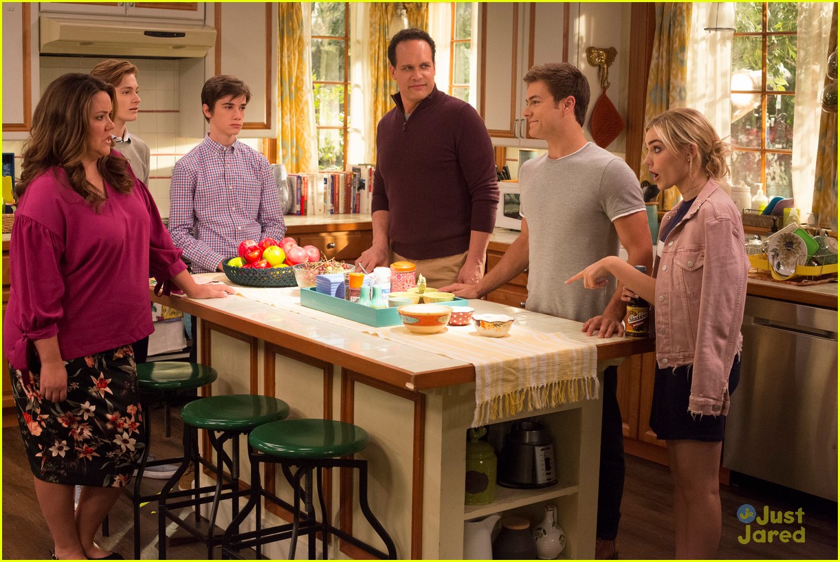 taylor tripp moment american housewife tonight 19