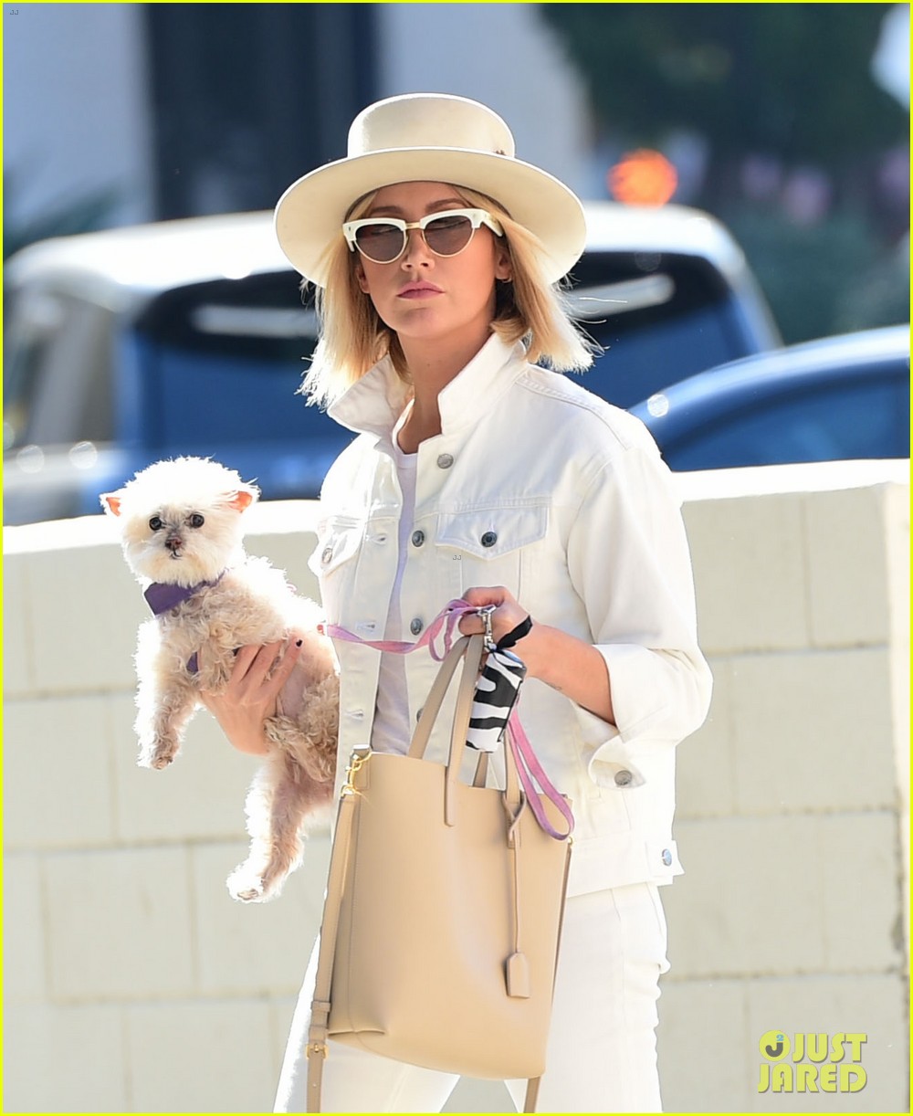 ashley tisdale wears all white while running errands with her pup 06