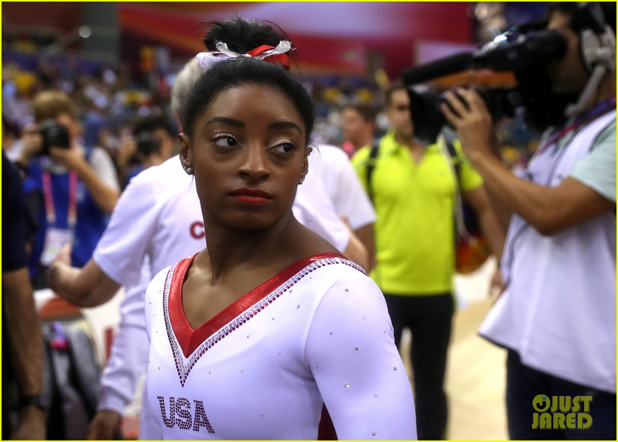 simone biles becomes first american to win medals in every event at worlds 11
