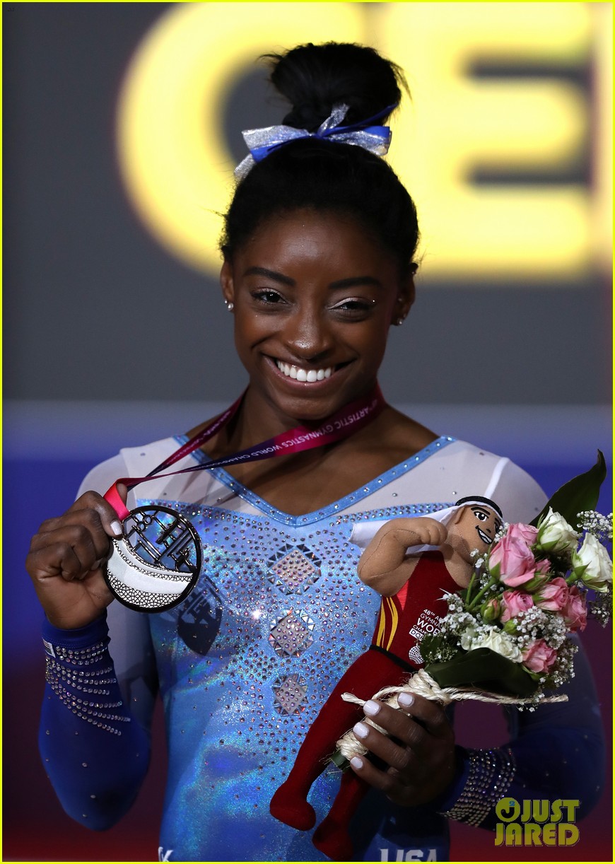 simone biles becomes first american to win medals in every event at worlds 18