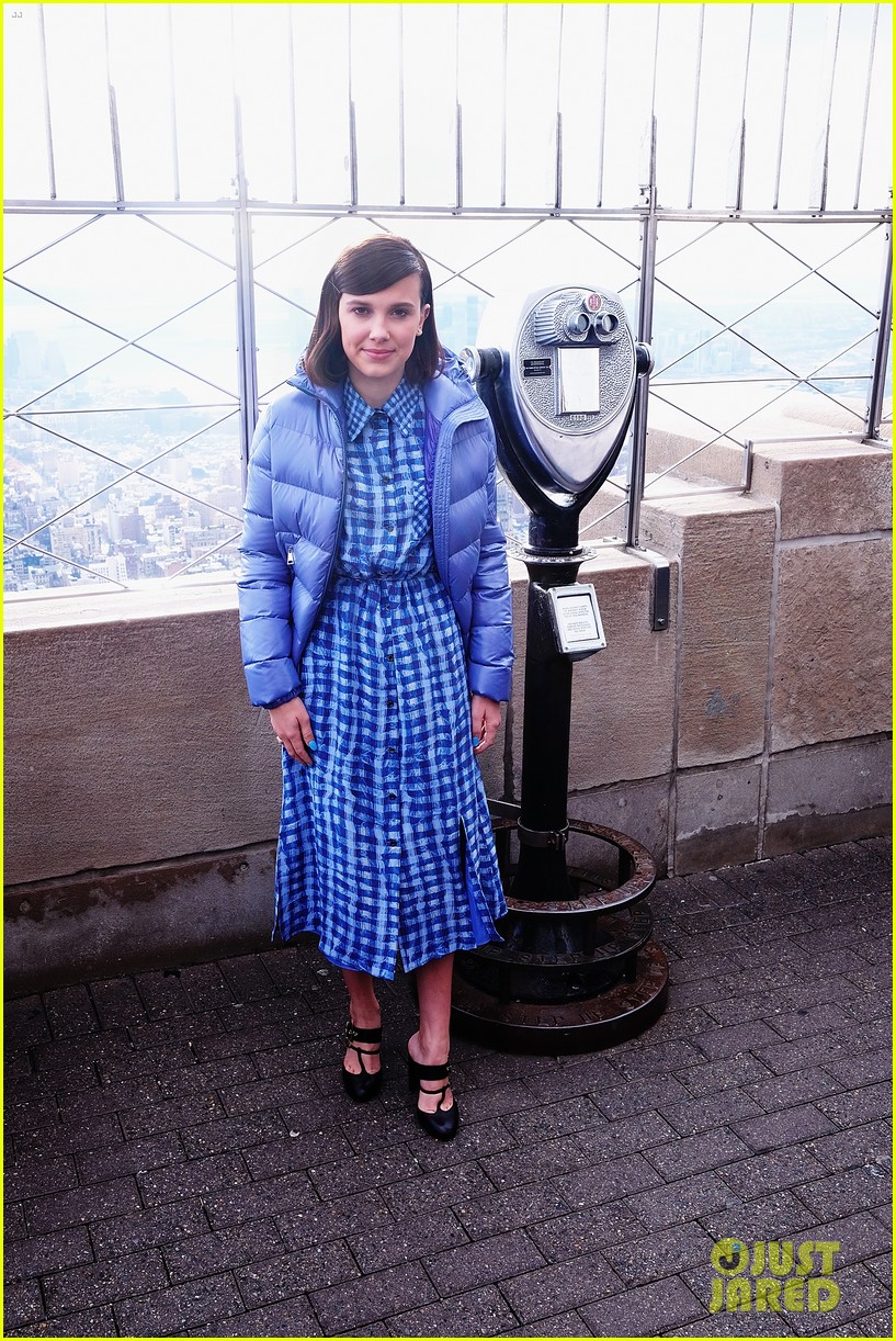 millie bobby brown lights empirie state building in honor unicef day 06