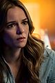 caitlin finds dad the flash tonight 14