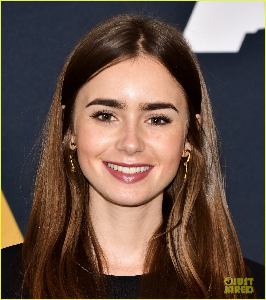 lily collins and jamie chung reunite academy nicholl fellowships in screenwriting awards 11