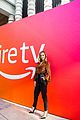 delilah belle brings french bulldog to amazon fire tv event 13