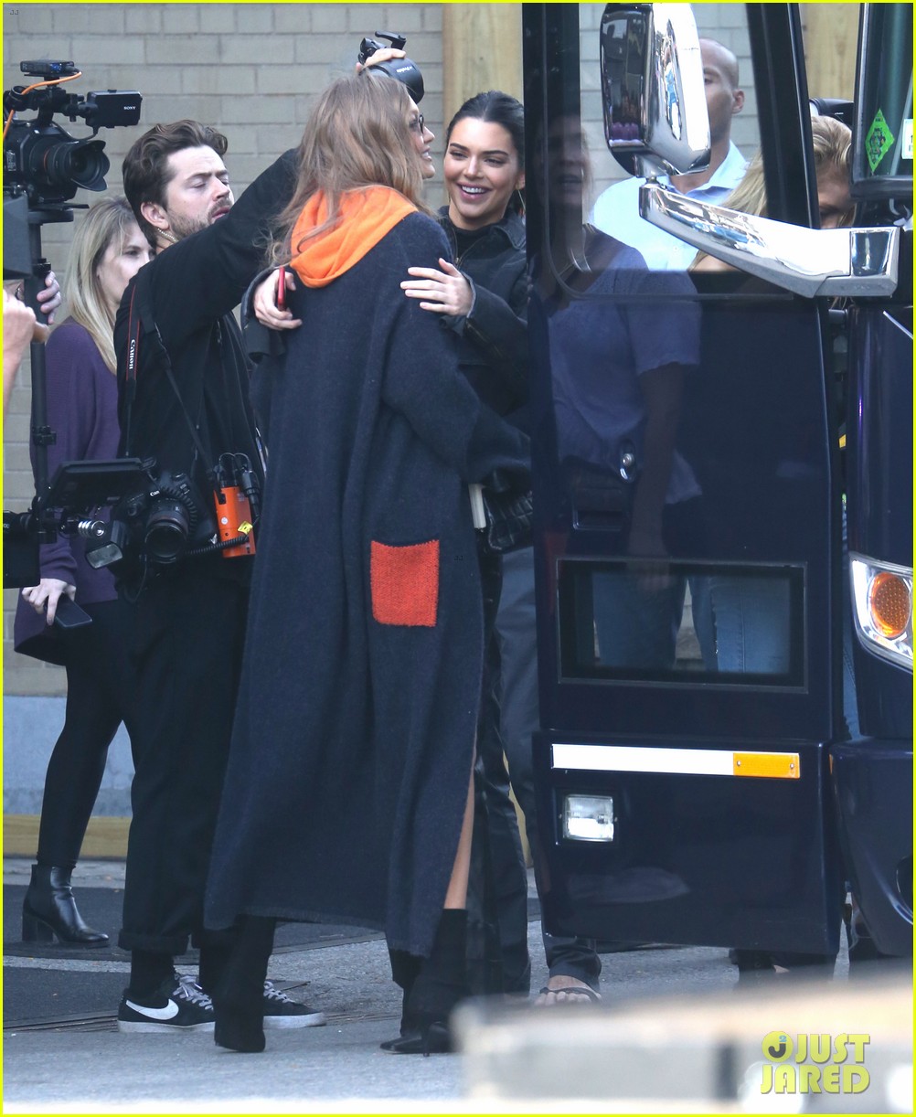gigi hadid and kendall jenner share a hug outside of victorias secret fashion show rehearsals 08