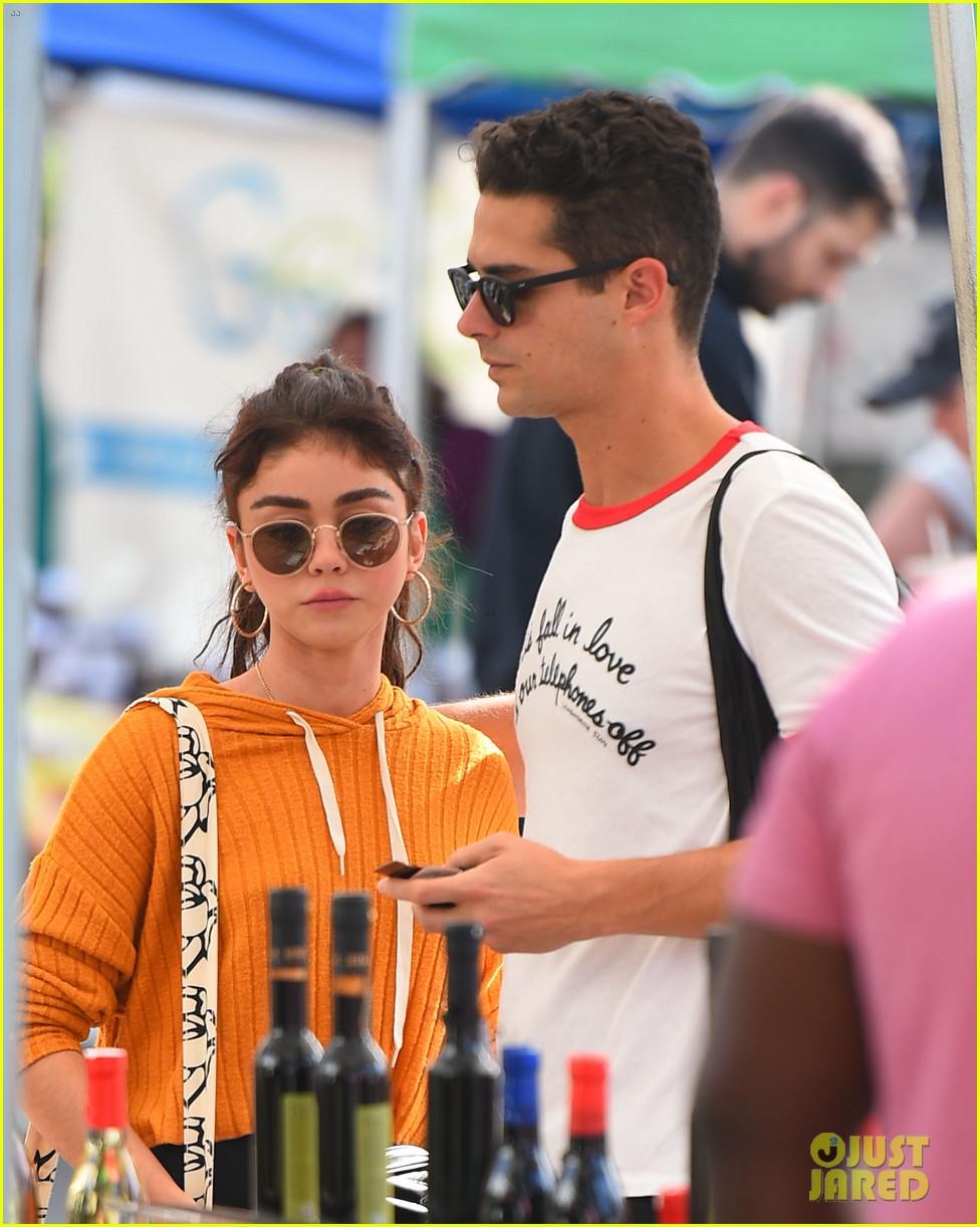 sarah hyland and wells adams share sweet kiss at the farmers market 17