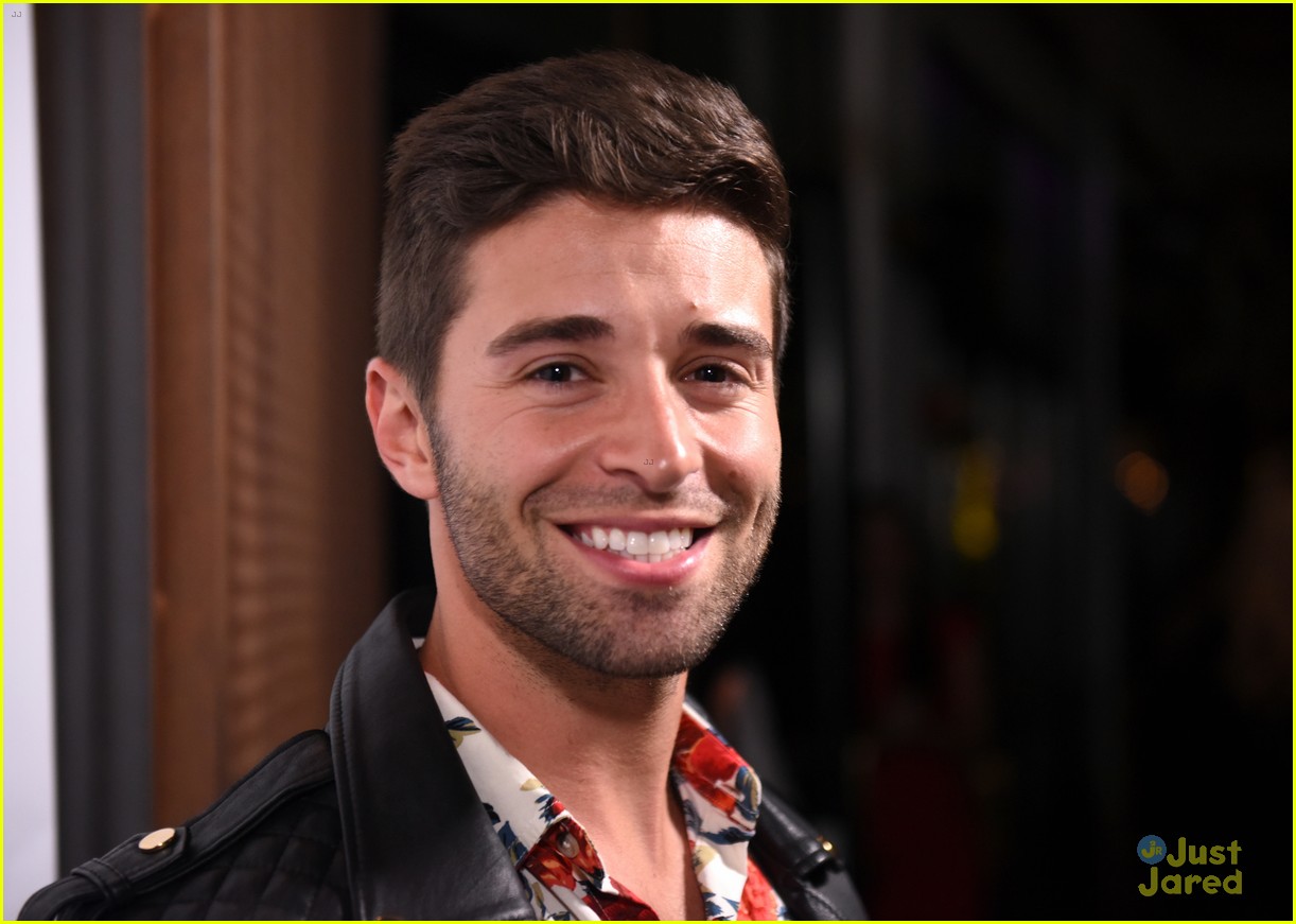 jake miller childhelp wait for you stream 04