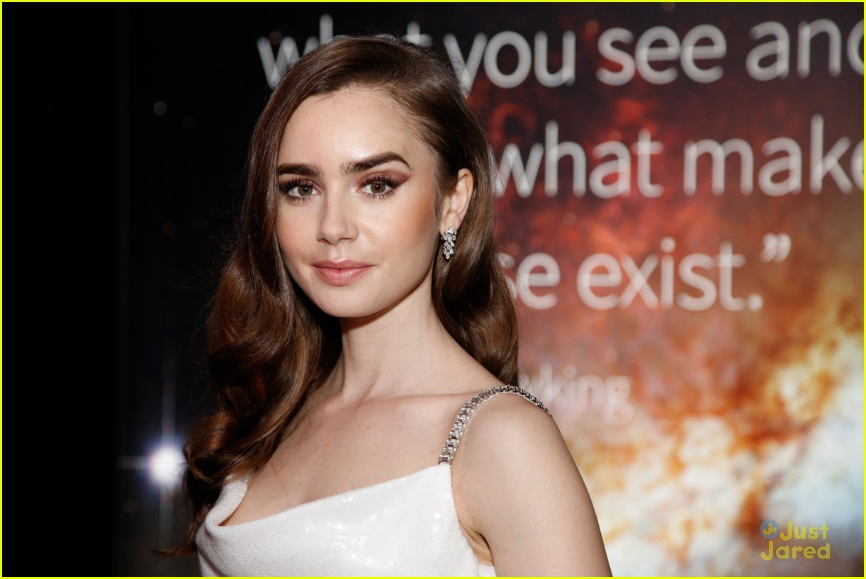 lily collins breakthrough prize awards 01