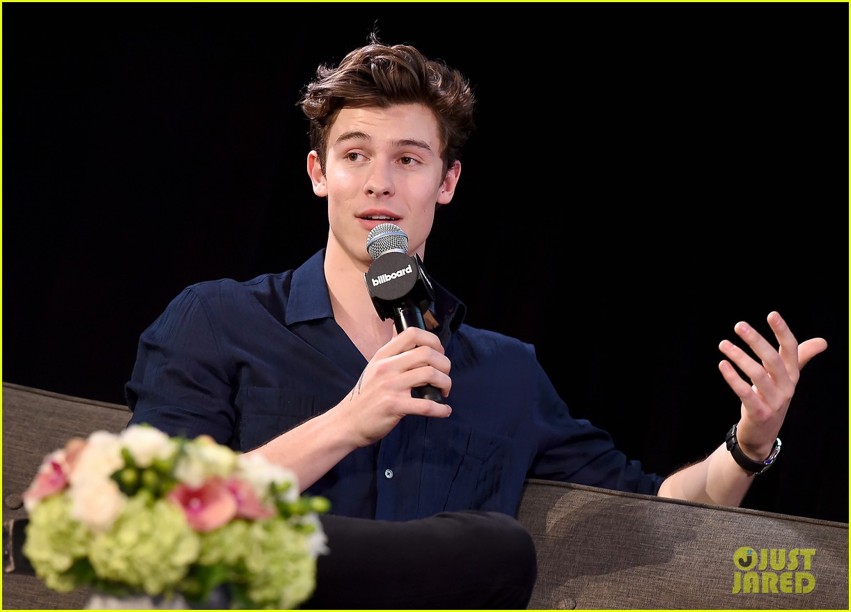 shawn mendes reveals what taylor swift taught him about performing 05