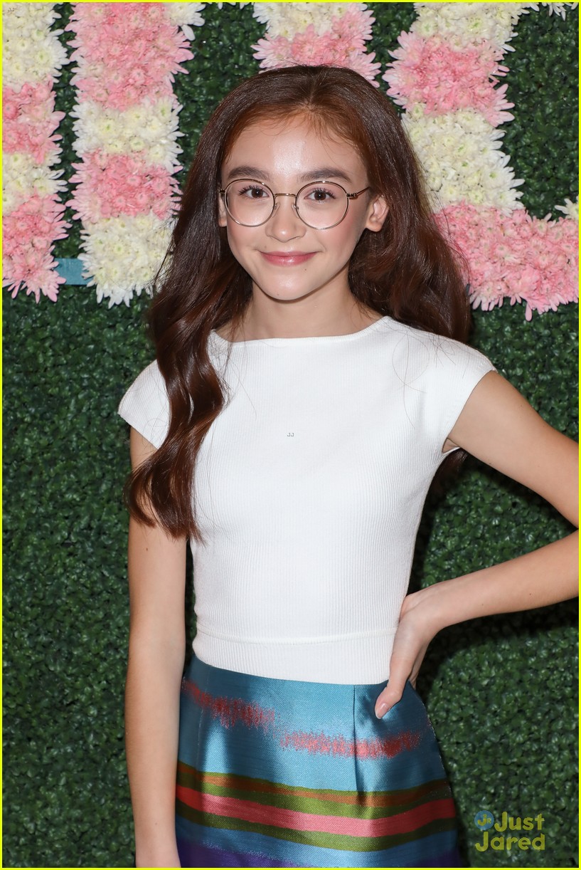 anna cathcart nia sioux baby ariel more tigerbeat 19 event 25