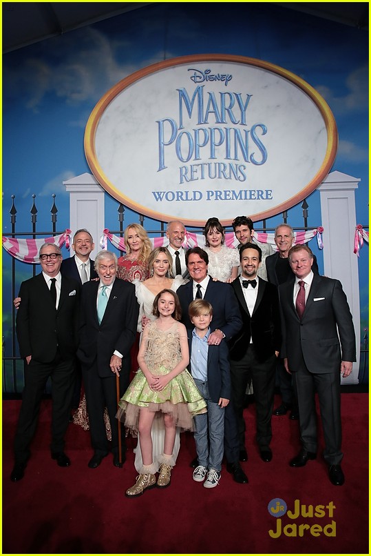 pixie davies joel dawson mary poppins premiere 10