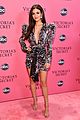 victoria justice dylan sprouse vs fashion show erika costell 14
