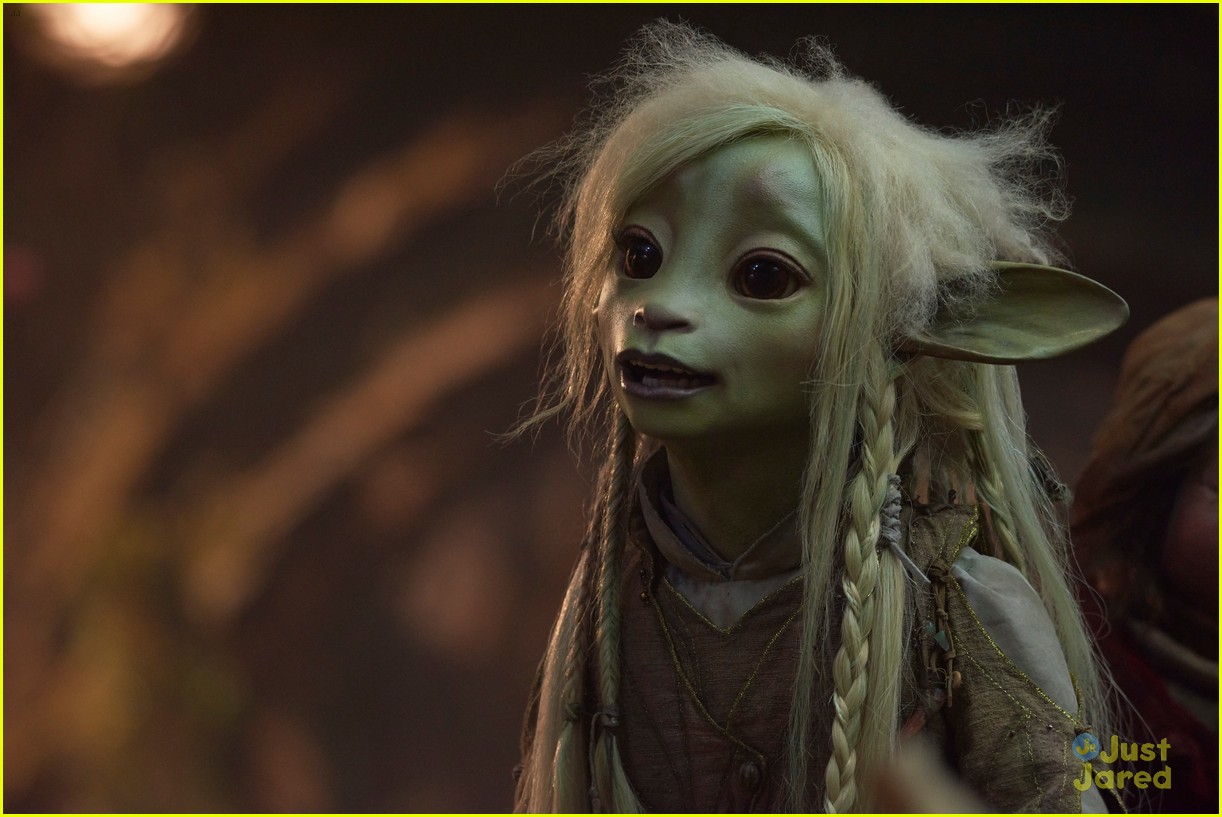 dark crystal series first images 02