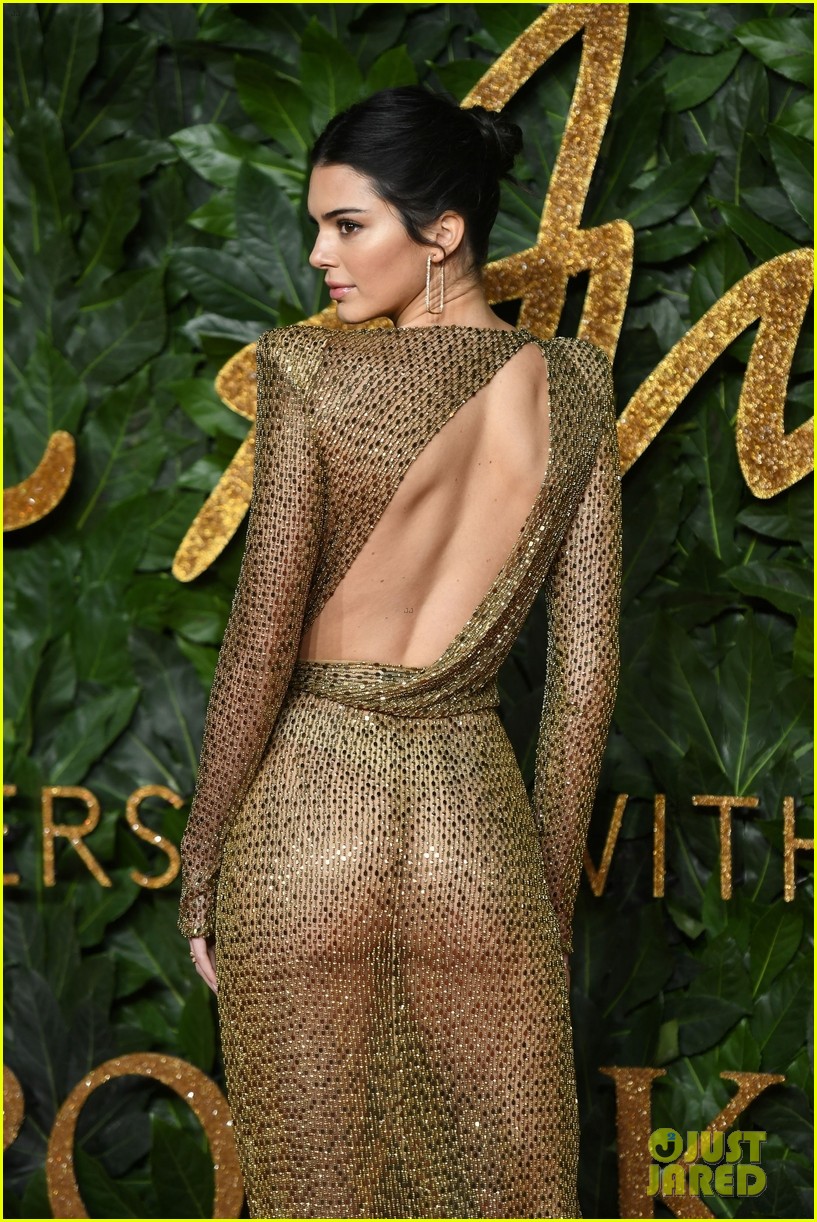 kendall jenner the fashion awards 2018 12