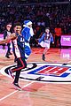 lonnie chavis shows off his dancing skills at la clippers game 03