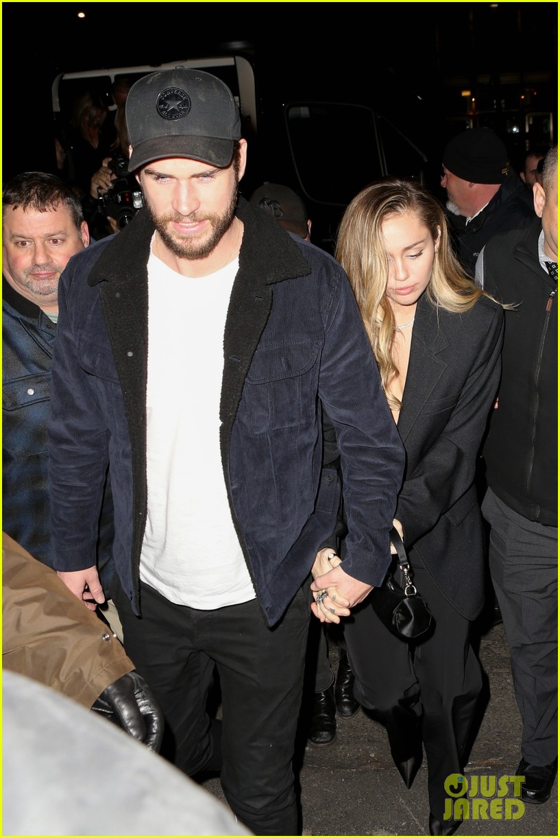 miley cyrus liam hemsworth snl after party 05