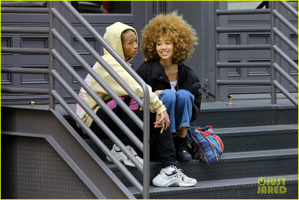 jaden smith is all smiles while filming a music video with a friend 05