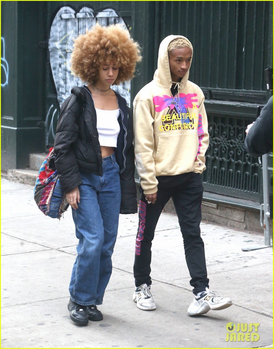 jaden smith is all smiles while filming a music video with a friend 11