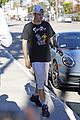 justin bieber is all smiles heading to a workout 03