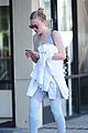 dakota fanning works out in la as sister elle steps out in nyc 08