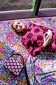 julia garner kiki layne and sadie sink get colorful for kate spades spring 2019 campaign 09