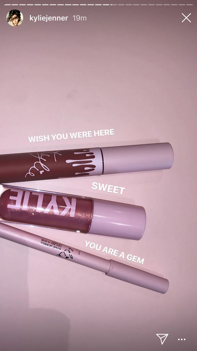 kylie jenner valentines day collection 31