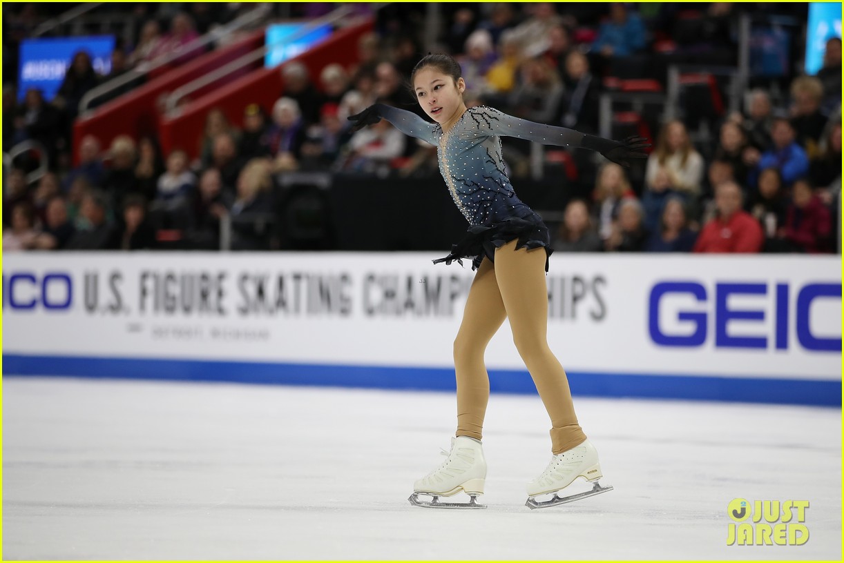 who won the ladies title at us figure skating national championship 12