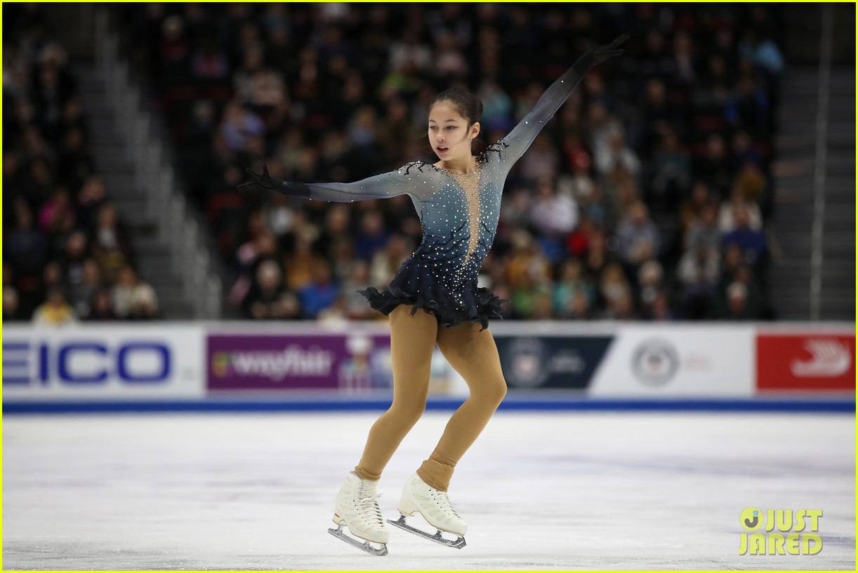 who won the ladies title at us figure skating national championship 17