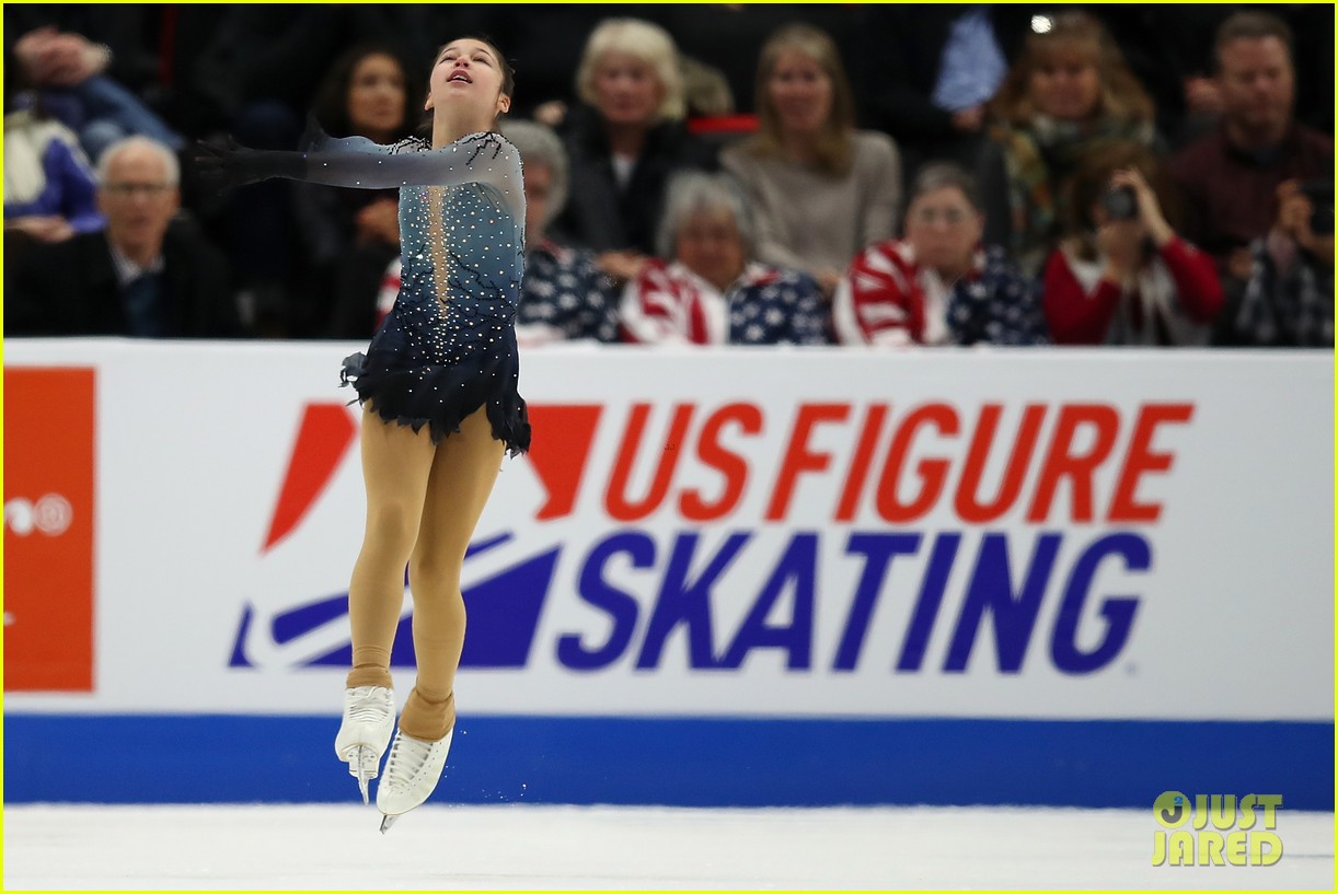 who won the ladies title at us figure skating national championship 28