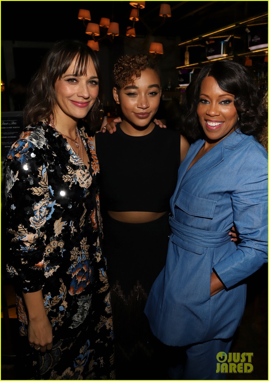 amandla stenberg marsai martin show off their curls at common toast to the arts 02